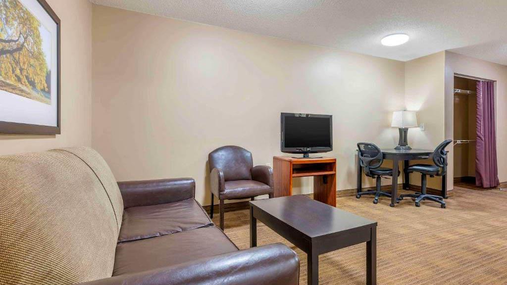 Studio 6 Extended Stay Florence KY Meijer Dr. Cincinnati - photo 16