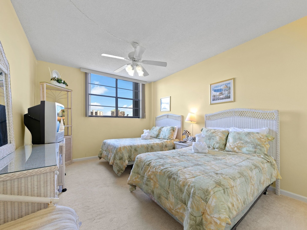 Marina Towers 406 - photo 6