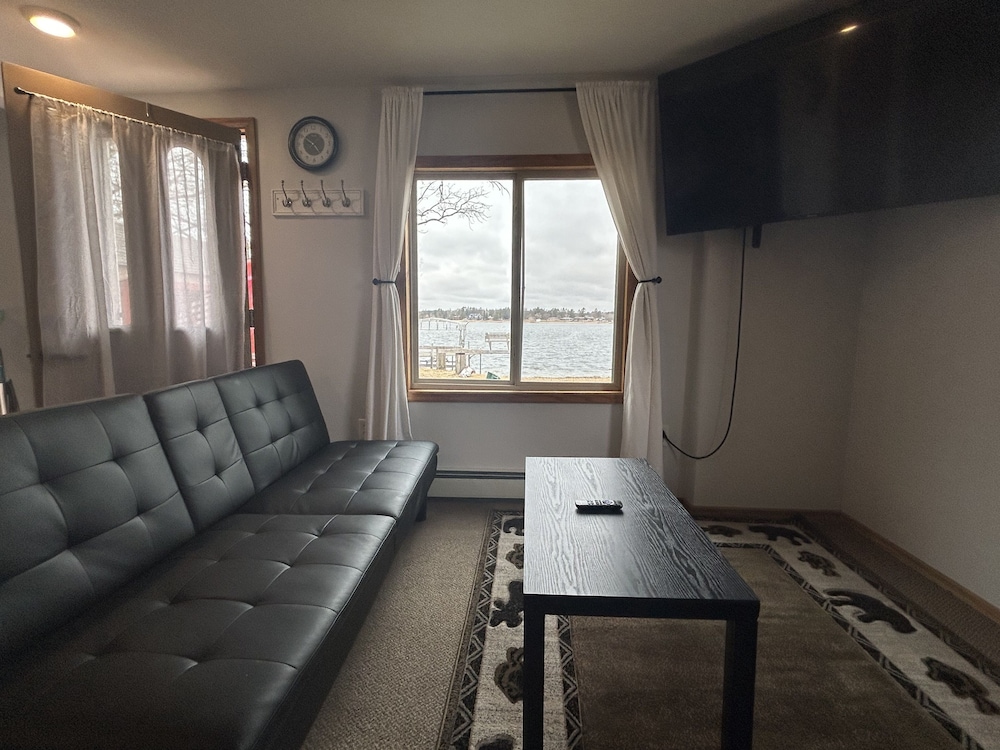Spirit Lake Resort Motel - photo 16