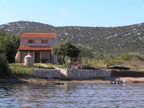 Casa Vecchia — 4-Star Luxury Hotel in None, Croatia
