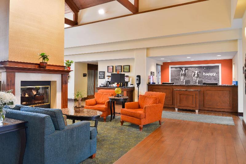 Hampton Inn & Suites Newport News - photo 9