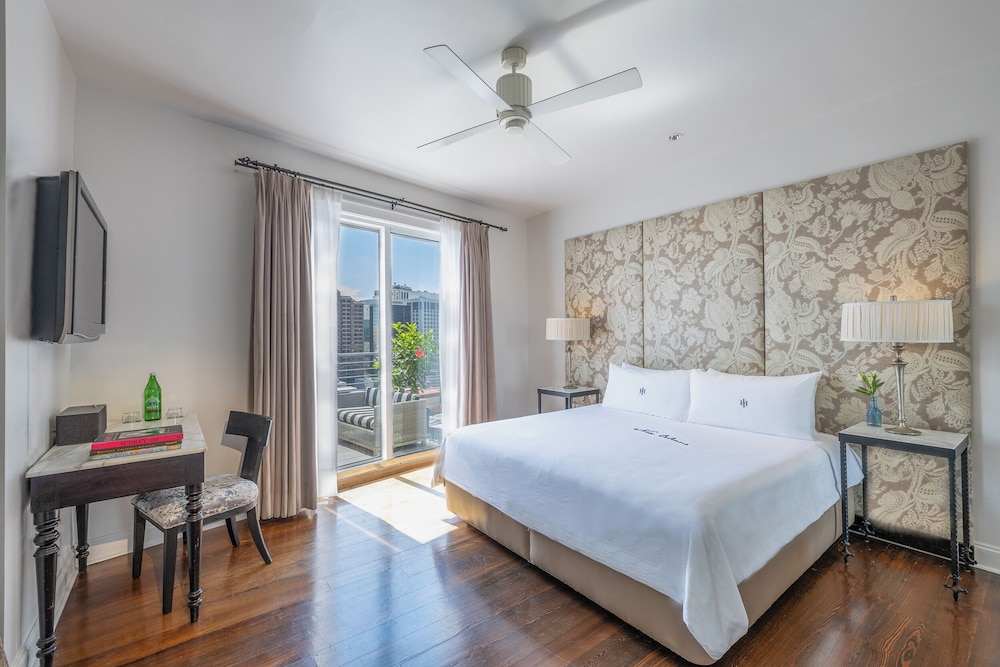 International House Hotel - photo 32