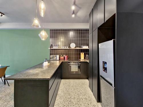 The Duke 1 Bedroom with Rooftop Pool Views