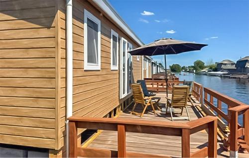 Nice Home In Breukelen — 4-Star Luxury Hotel in Breukelen, Netherlands