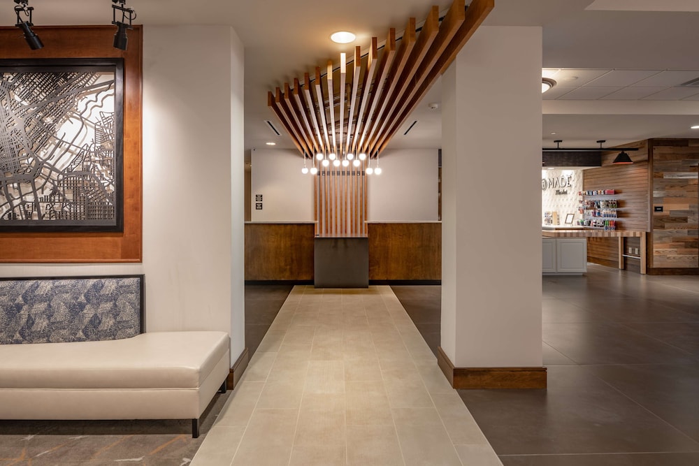 DoubleTree by Hilton Dallas Farmers Branch - photo 8