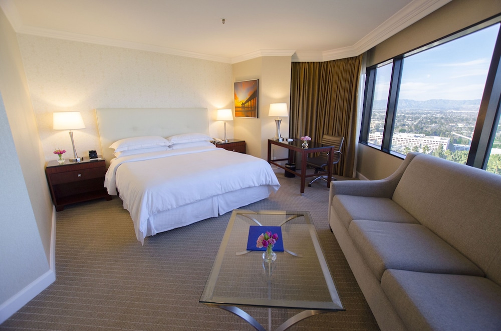 Hilton Los Angeles Universal City - photo 11
