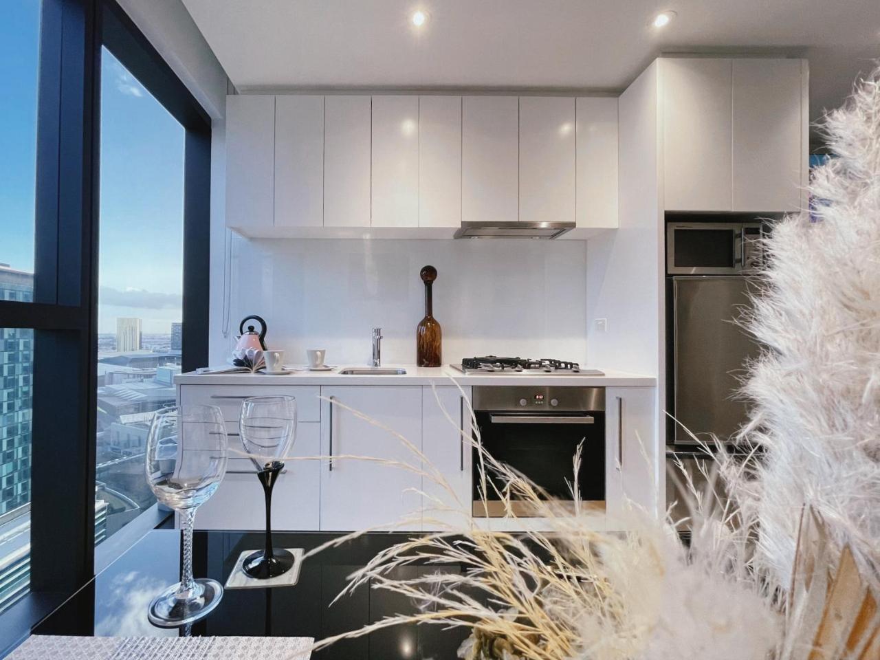 Prima Tower 1B Apt by GoodLive - last minute hotel in Melbourne