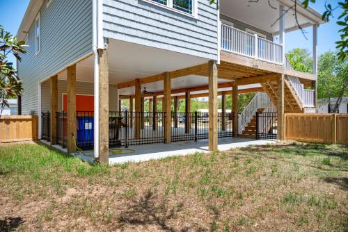 Pawsitively Paradise by Oak Island Accommodations - photo 4