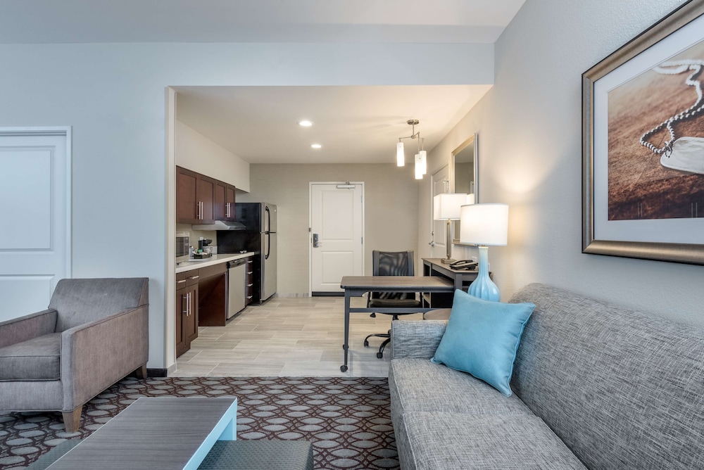 Homewood Suites by Hilton Fayetteville - photo 11