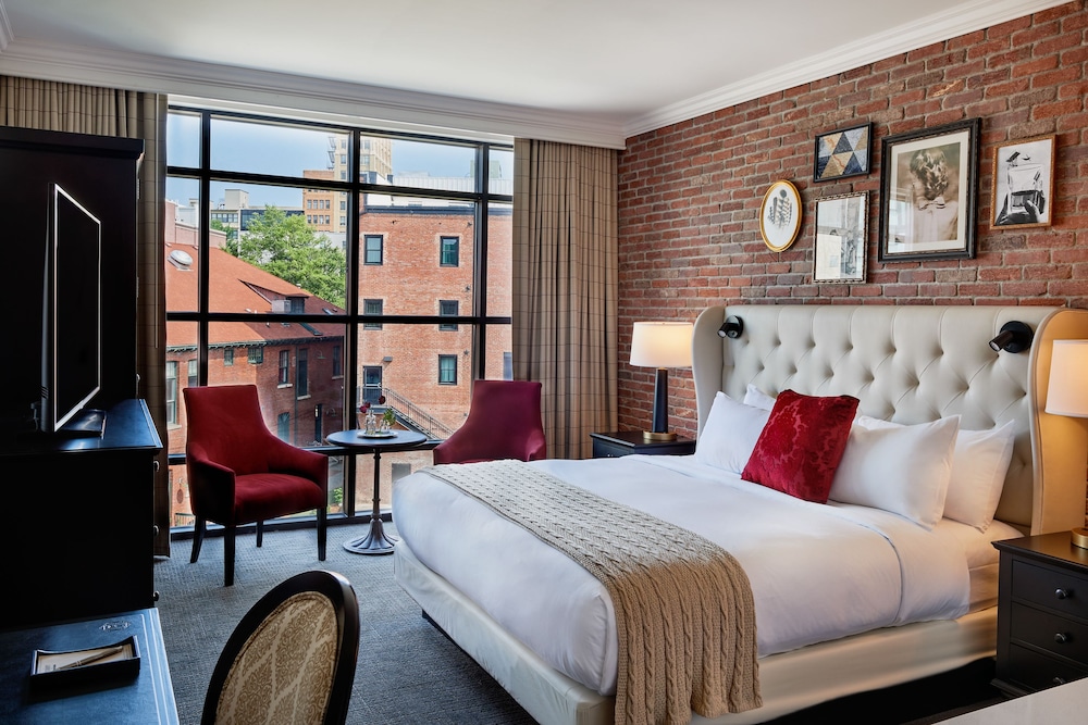 The Foundry Hotel Asheville Curio Collection by Hilton - photo 7