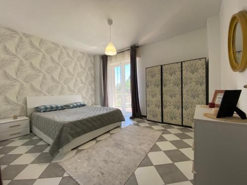 11 ospiti Balcone Parcheggio Privato Bulai Home — 4-Star Luxury Hotel in San Remo, Italy
