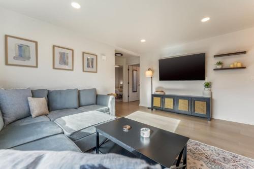 Central Denver Hangout with Huge Backyard in Denver, United States