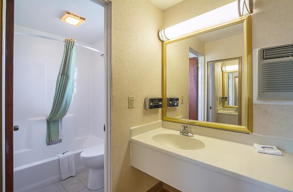 Motel 6 Mechanicsburg Harrisburg West - photo 26