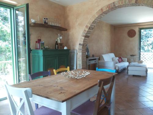 Casale Vittoria Atri — hotel in Atri