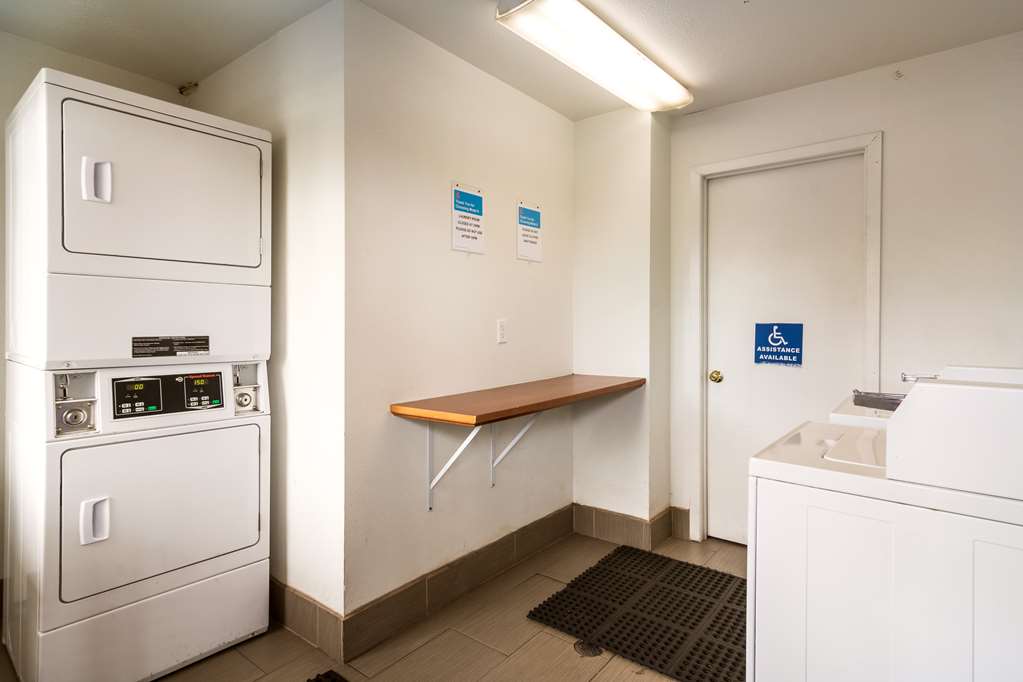 Motel 6 Vancouver WA - photo 32