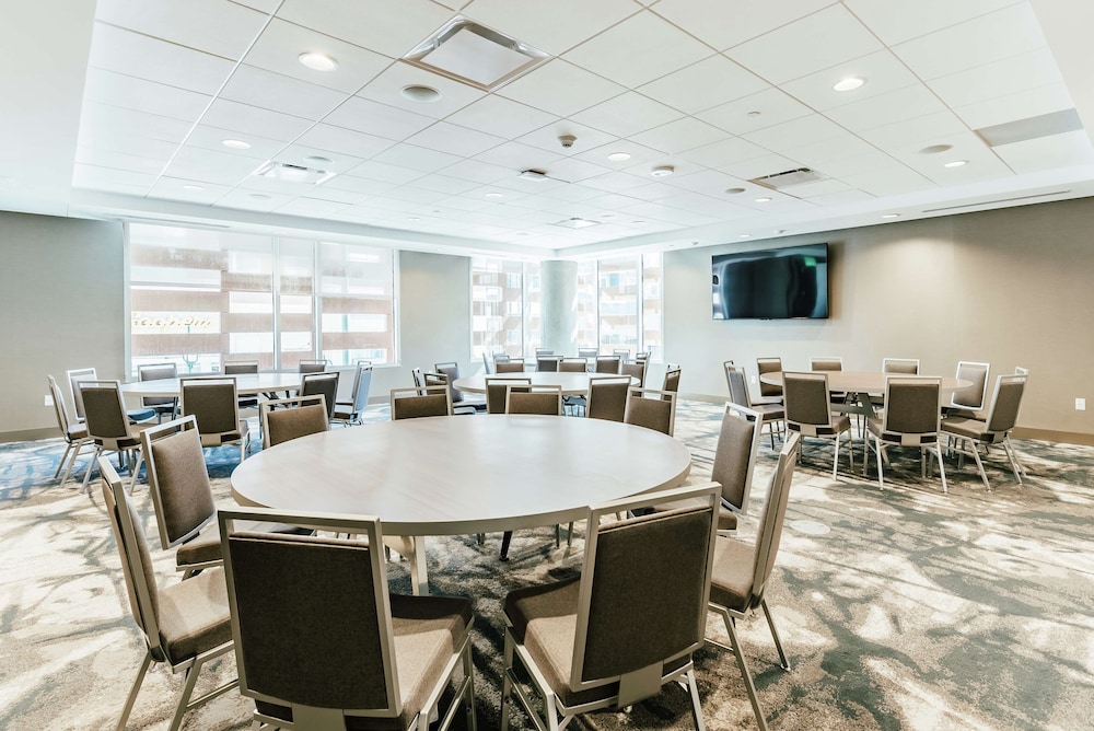 Hilton Garden Inn Denver Union Station CO - photo 96