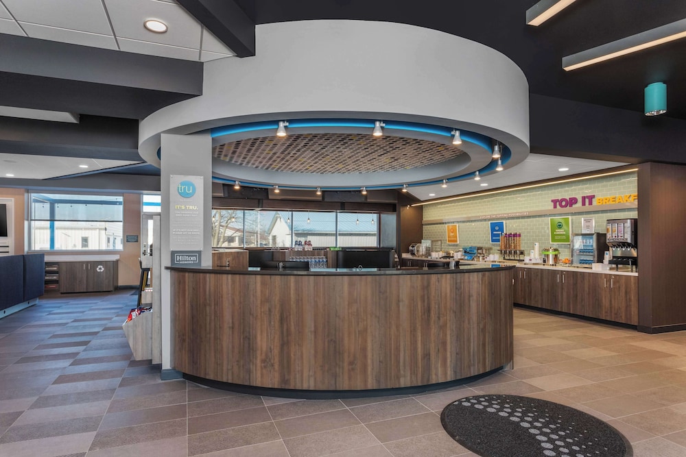 Tru by Hilton Janesville - photo 23