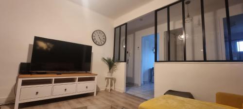 T3 Cosy Calme & Lumineux Proche Eurexpo Groupama — hotel in Saint-Priest