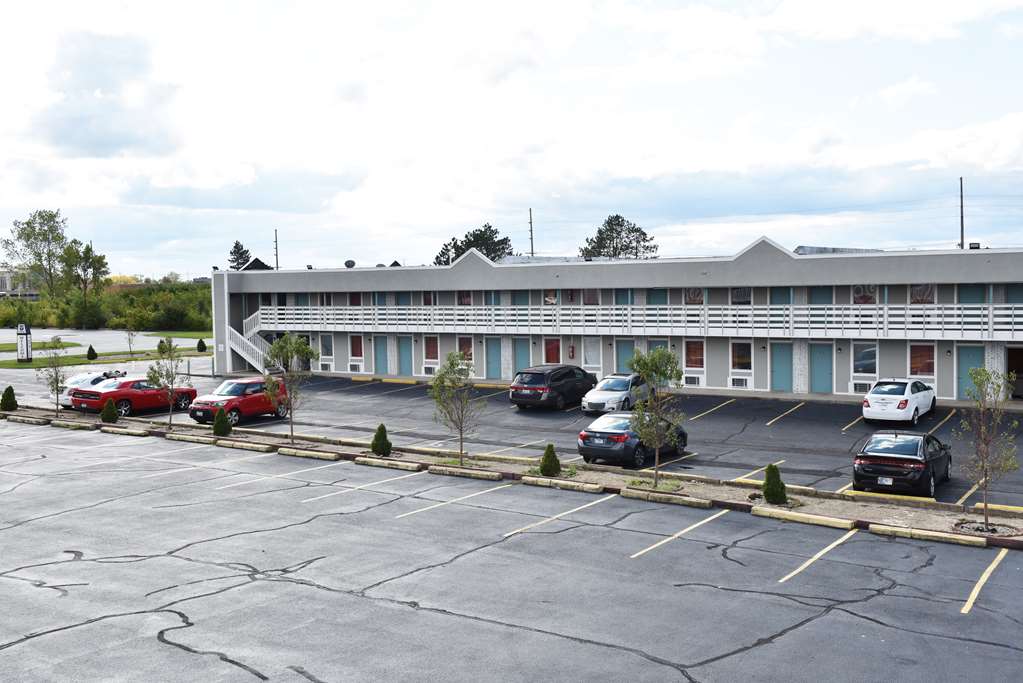 Knights Inn Merrillville - photo 15