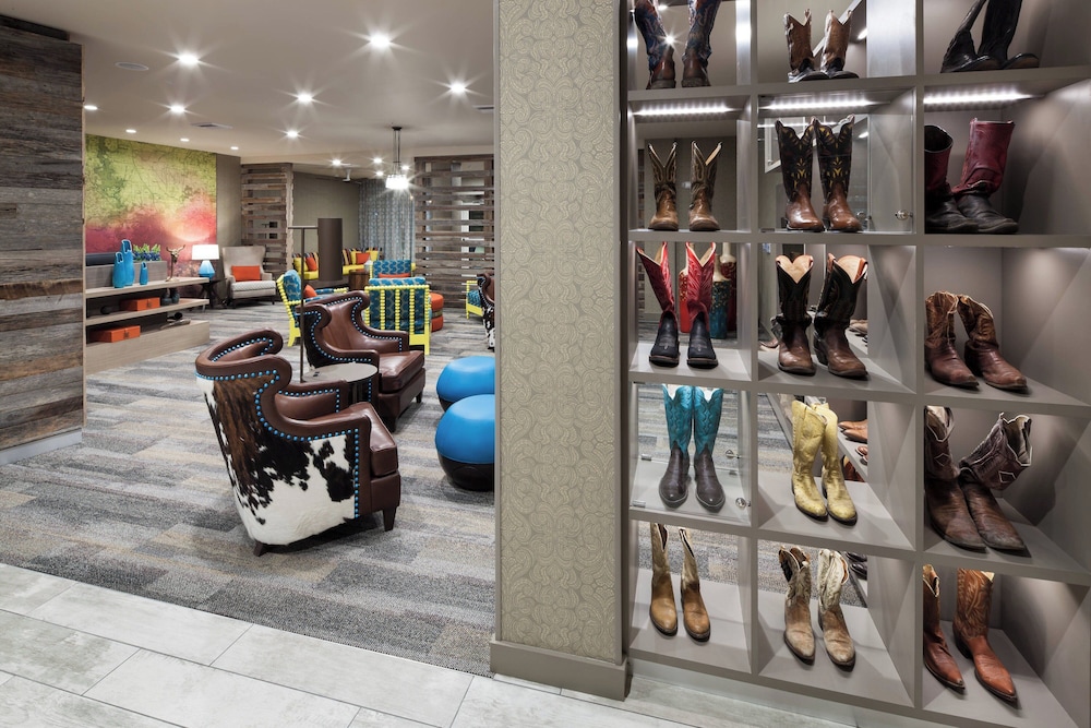 Courtyard by Marriott Fort Worth Historic Stockyards - photo 6