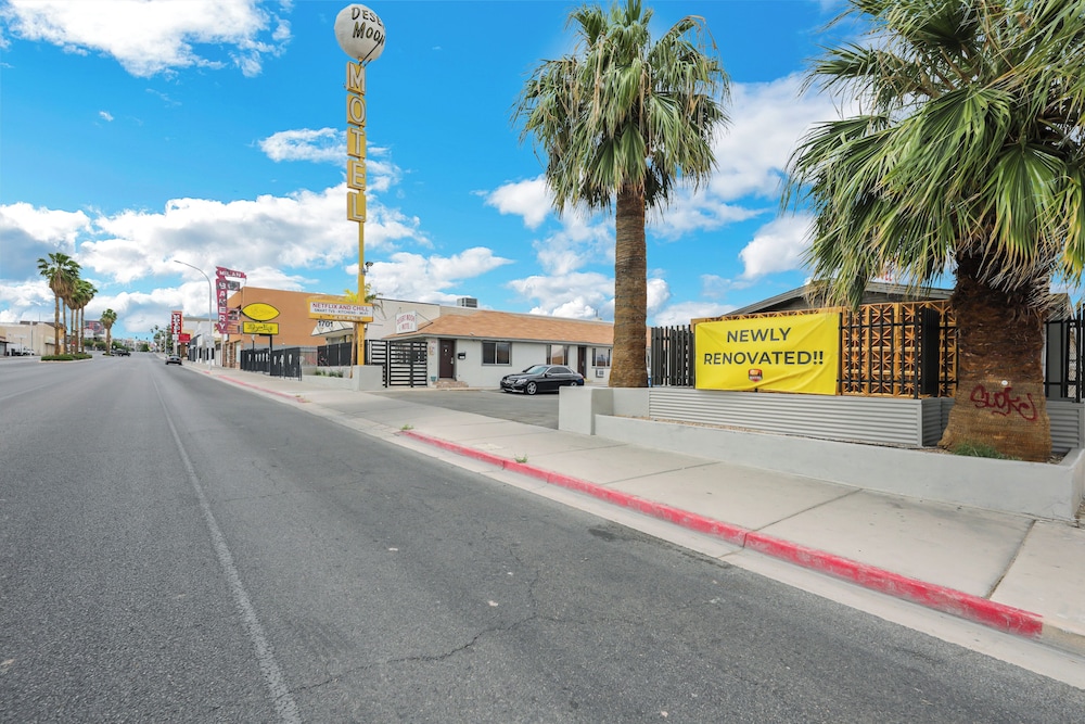 Desert Moon Motel - photo 44