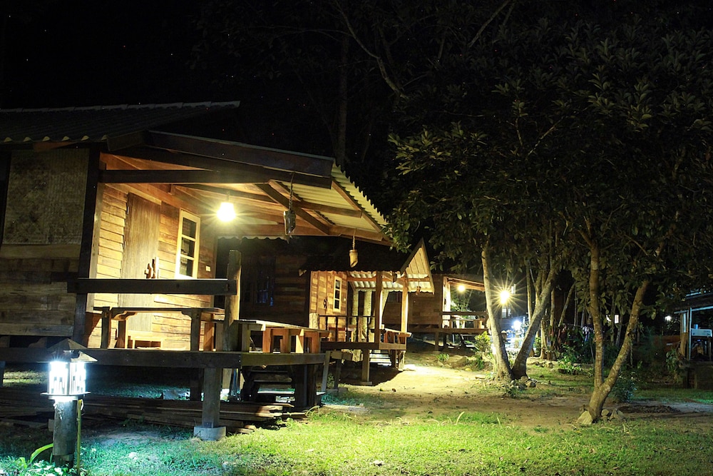 Saranghae Resort Chiang Dao in Chiang Dao, Thailand