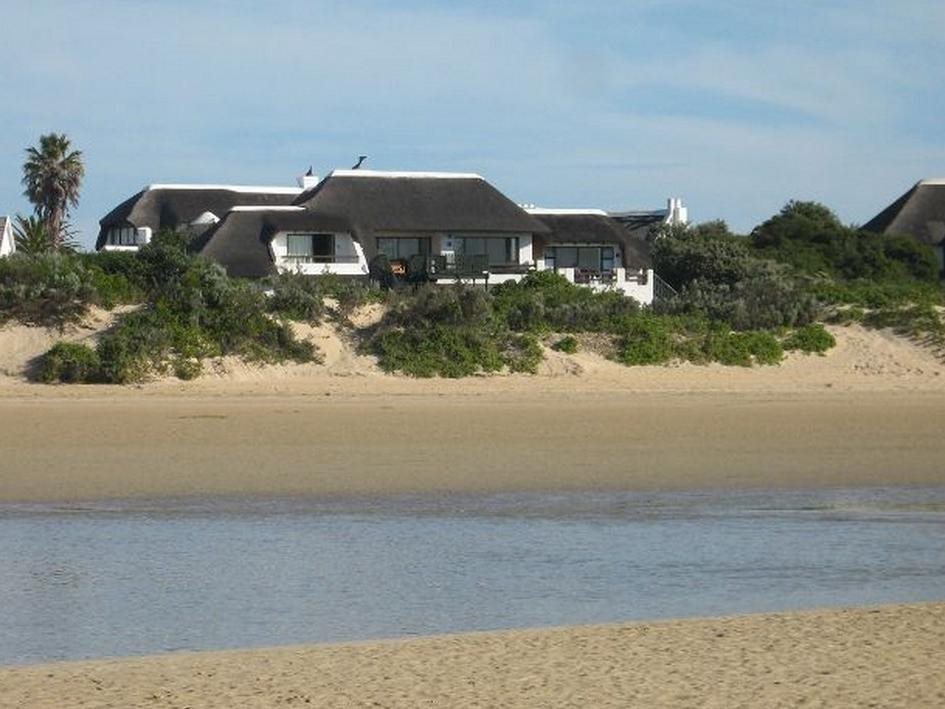 i LOLLO Bed & Breakfast at the River Mouth — 4-Star Luxury Hotel in George, South Africa