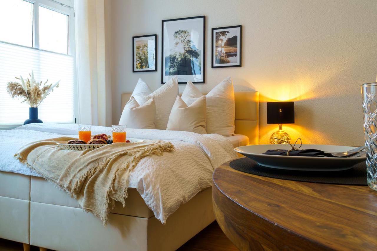 Suite für 4 mit Terrasse im Herzen der Innenstadt — 4-Star Luxury Hotel in Schwerin, Germany
