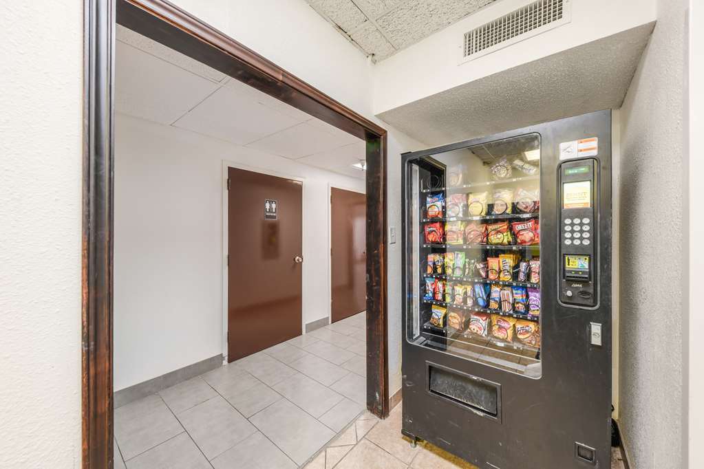 Motel 6 Lewisville TX Medical City - photo 27
