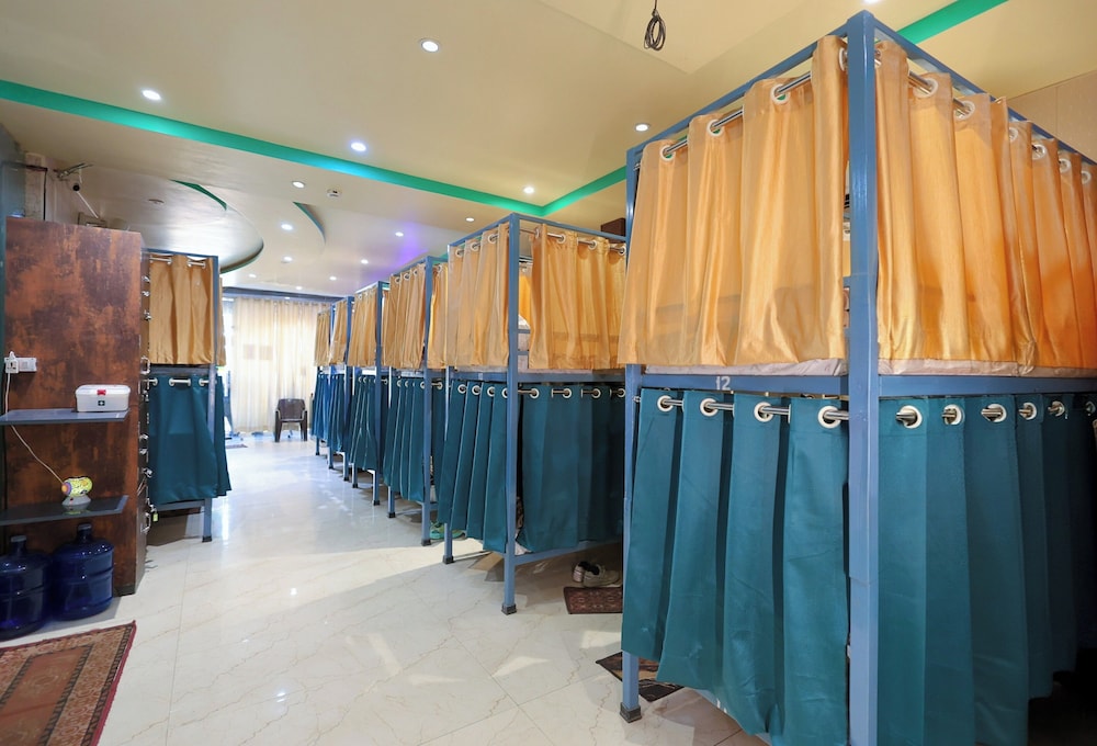 Laxmi Dormitory 2 mins walk from Prem Mandir — Vrindavan — photo 5