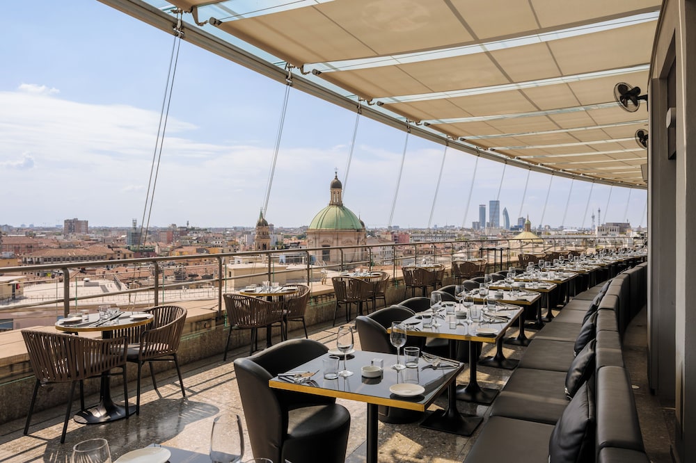 The Square Milano Duomo