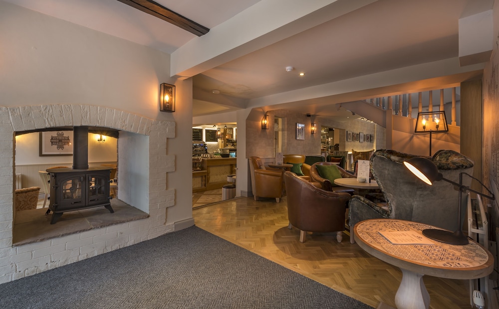 The Three Swans Hotel Hungerford Berkshire — Hungerford — photo 3