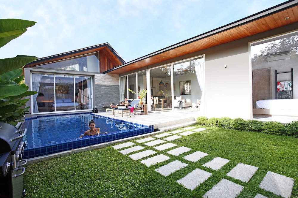 Villa Sunpao — 4-Star Luxury Hotel in Phuket, Thailand