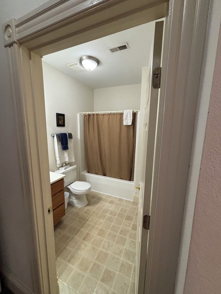 Hermann Crown Suites - photo 239