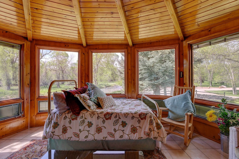 Serene Creekside Sheridan Getaway: Mountain Views - photo 9