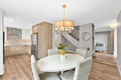 Solana Beach Escape Beach Access AC Pools Spa Tennis Courts & Clubhouse Views — hotel in Solana Beach