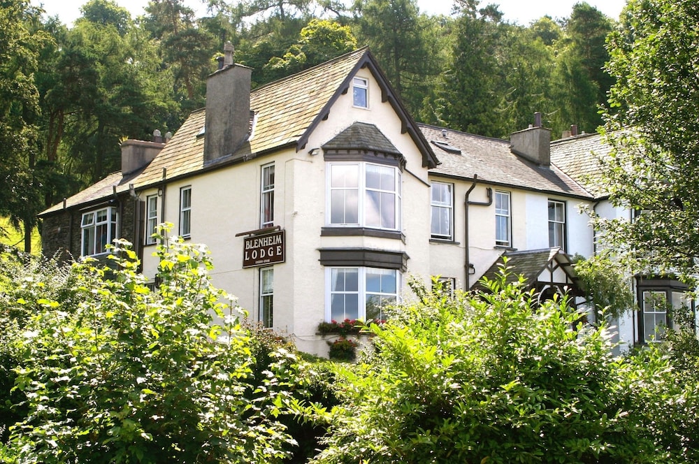 Blenheim Lodge — 4-Star Luxury Hotel in Windermere, United Kingdom