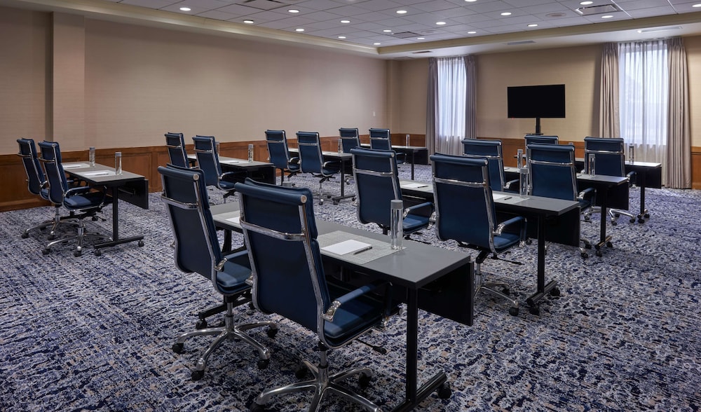 Hilton Houston North - photo 40