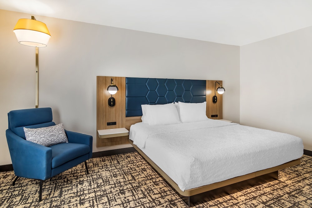 Hampton Inn Atlanta Stockbridge - photo 17