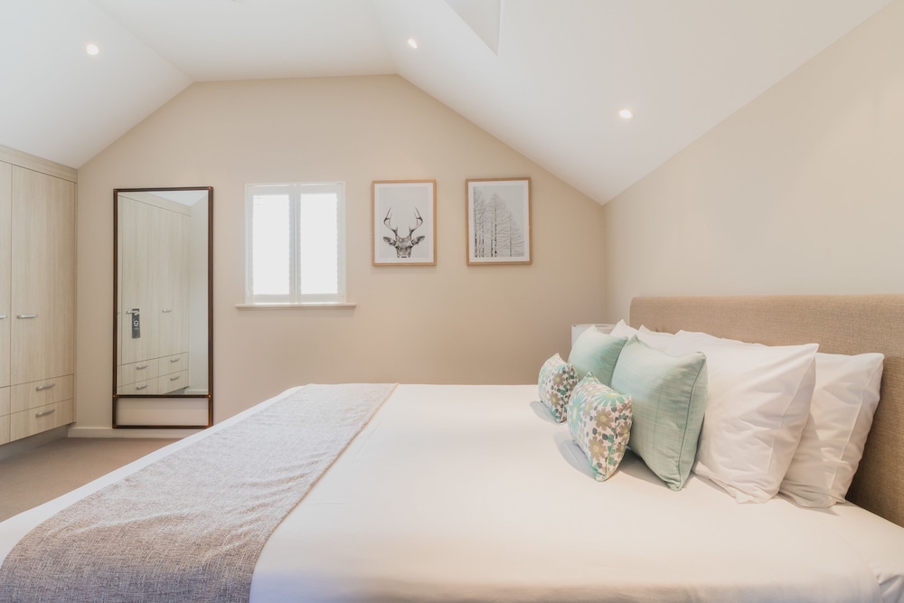 The Haus Studio Apartments — 4-Star Luxury Hotel in Hahndorf, Australia
