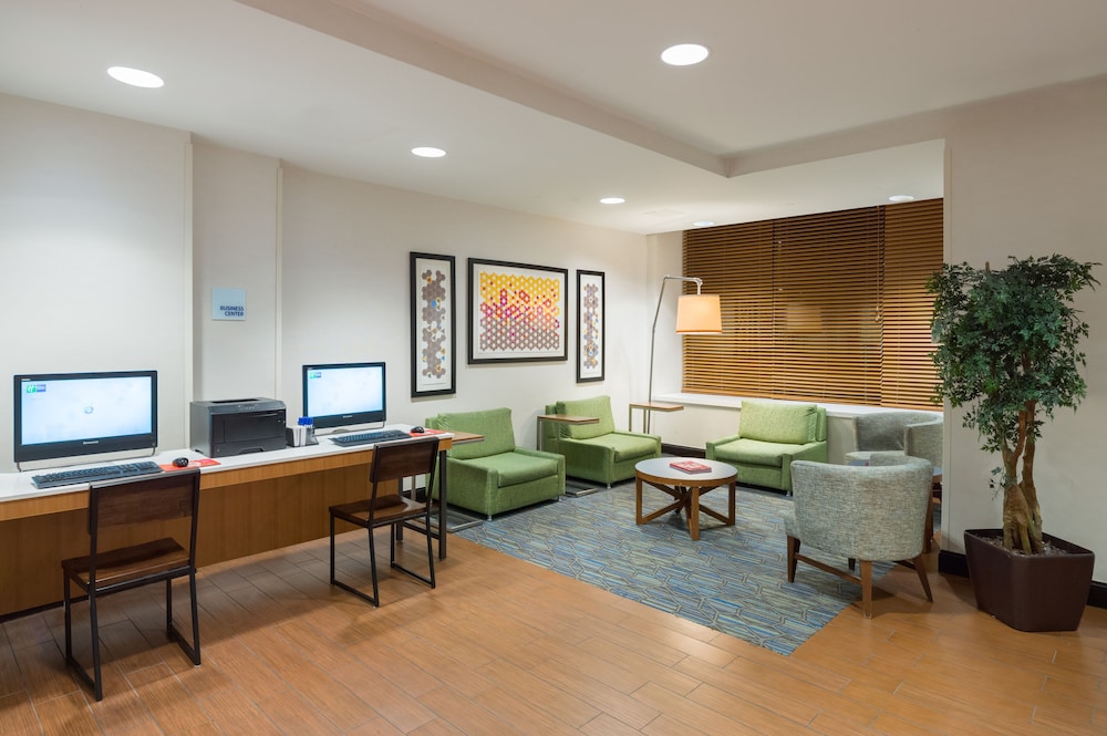 Holiday Inn Express New York City Times Square by IHG
