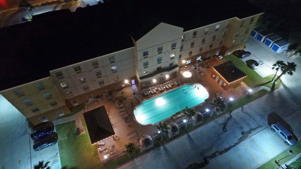 Holiday Inn Express Hotel & Suites South Padre Island by IHG - photo 16