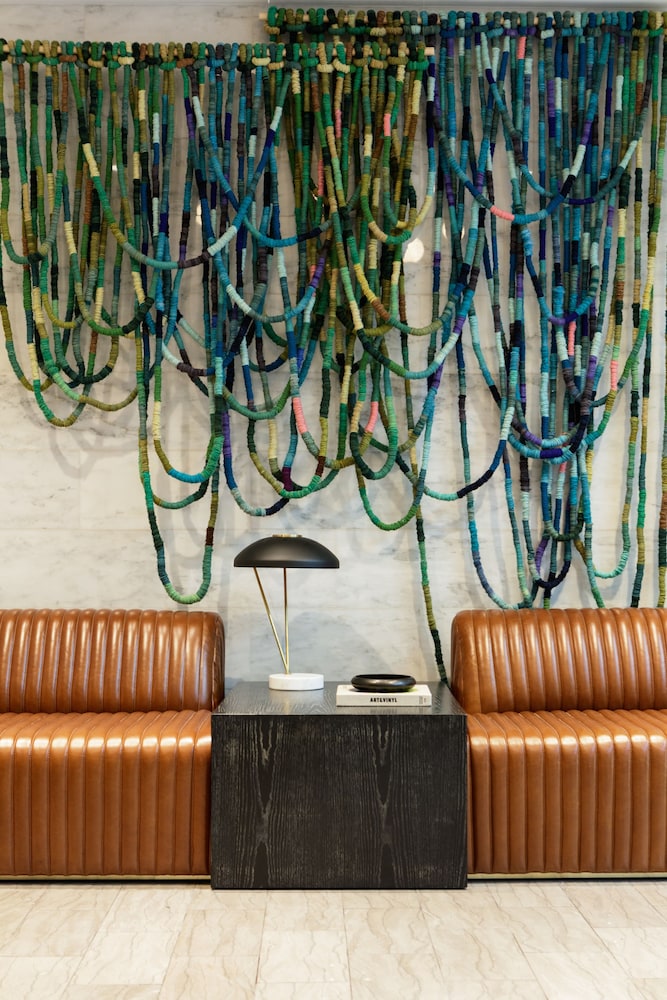 Kimpton Harper Hotel an IHG Hotel - photo 3