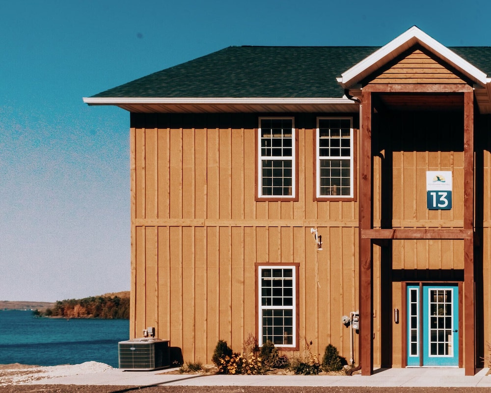 Keweenaw Waters Resort - photo 27