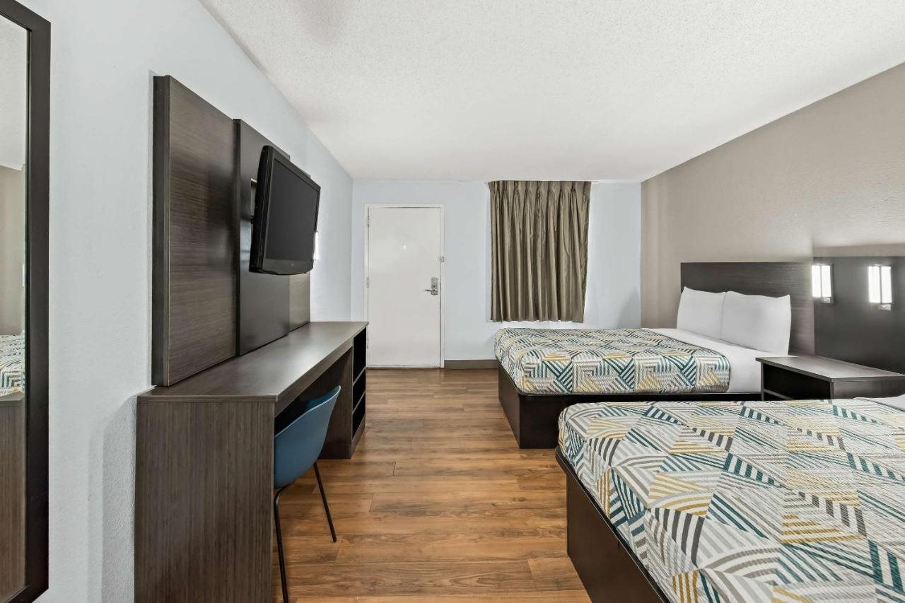 Motel6 Lester PA Philadelphia Airport - photo 15