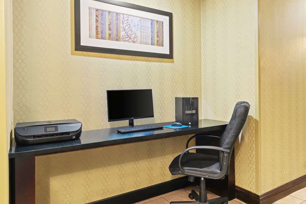 Comfort Inn Lehigh Valley West Allentown - photo 30