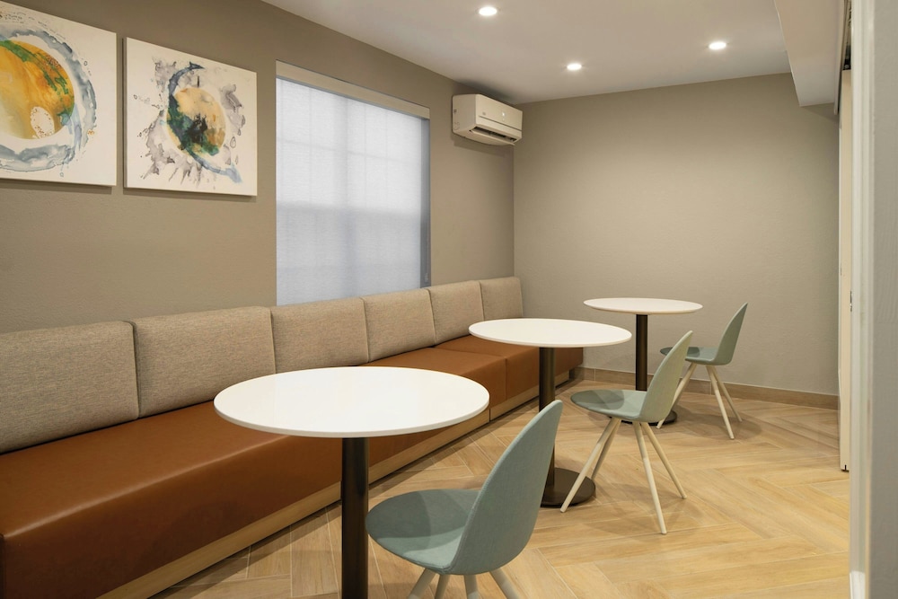 Towneplace Suites By Marriott Milpitas - photo 32