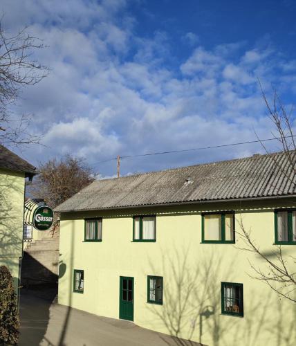 Landpension Gschwantner — hotel in Lengenfeld