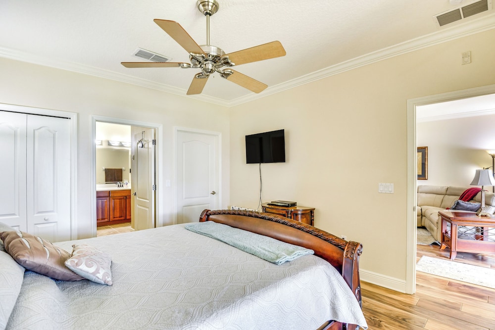 Riverfront Palm Coast Getaway w Resort Amenities - photo 9