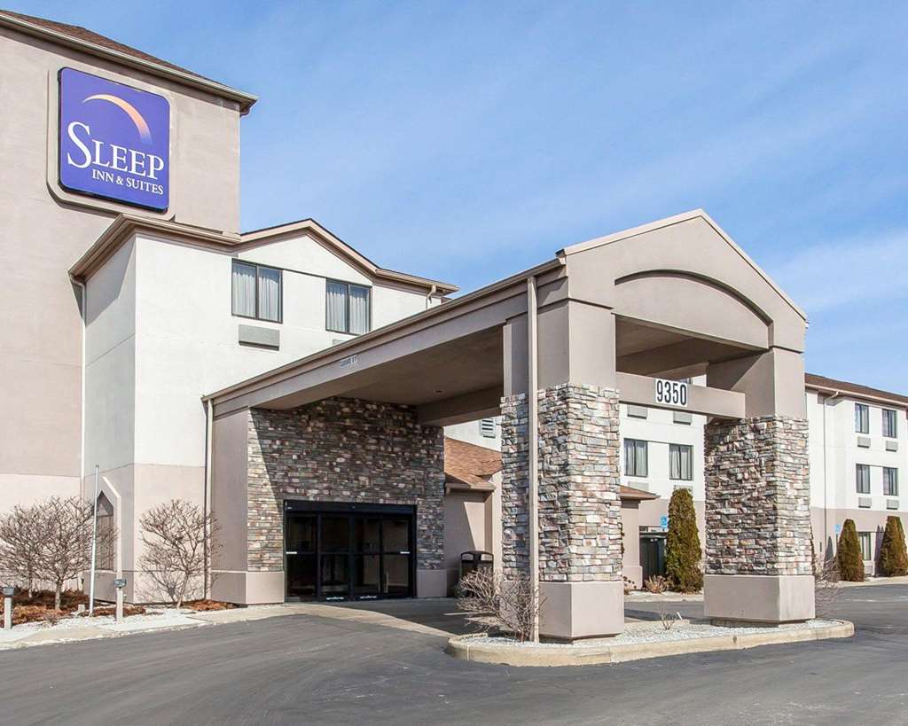 Sleep Inn & Suites Near I 90 and Ashtabula - photo 4